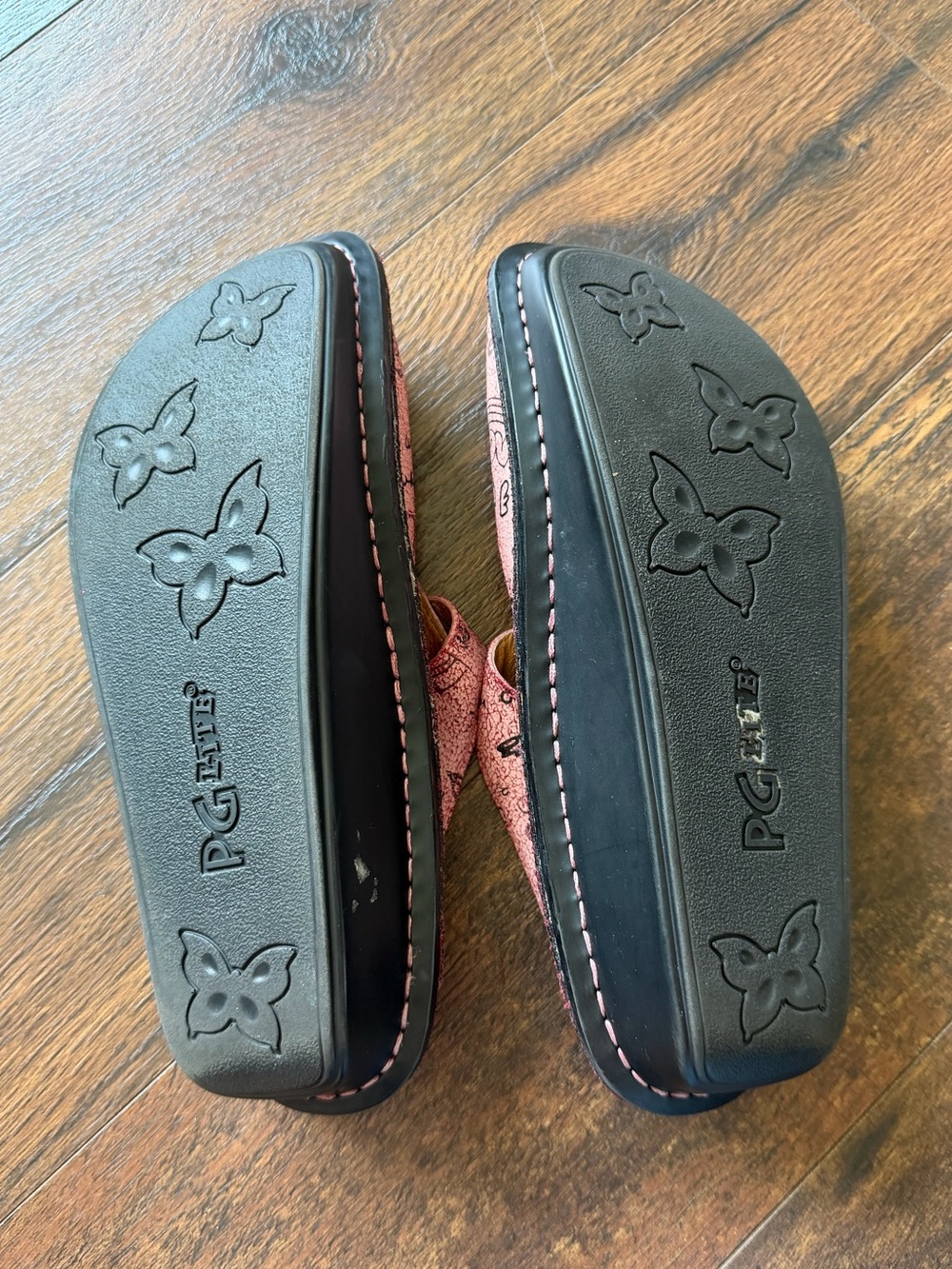 PG Lite Leather 2000s Graffiti Platform Clogs - Picture 5 of 12